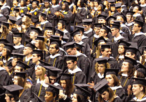 groGroup of recent college grads