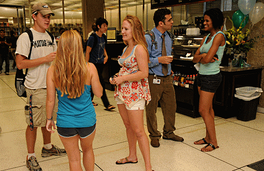 College Life – Living On Campus vs Life On Campus