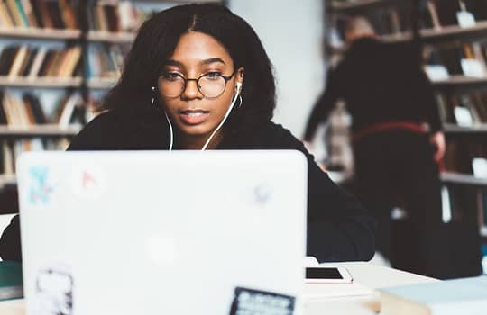 Need a College Roommate? Try a College Roommate Finder